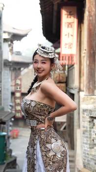 源哥可能知道我们想念她了！把压箱底的库存拿出来了😍
